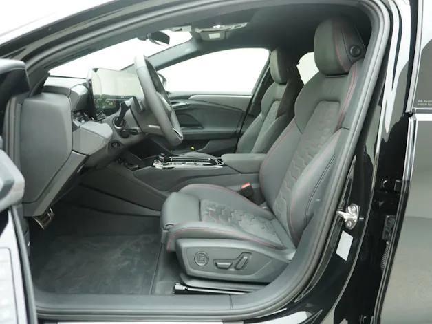 Audi A6 e-tron Avant S line quattro