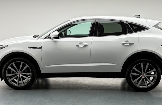 Vehicle image 3 Vehicle image 3