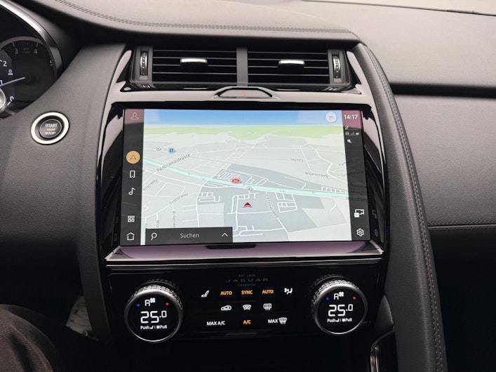 Vehicle image JAGUAR E-PACE