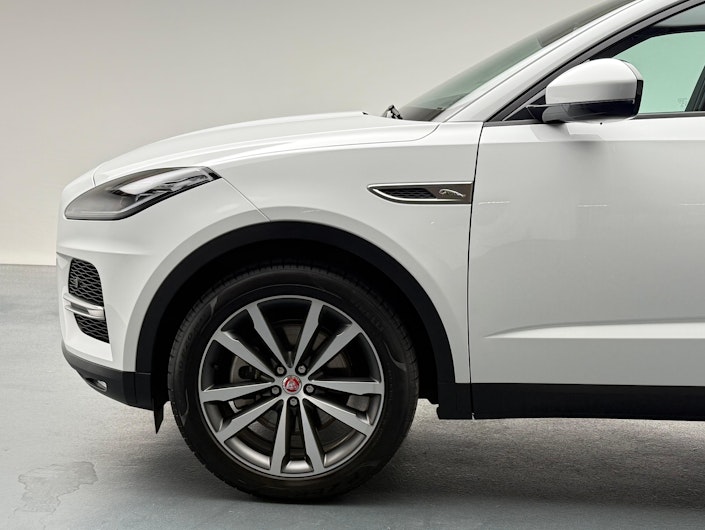 Vehicle image JAGUAR E-PACE