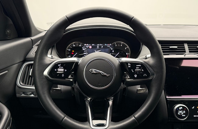 Vehicle image 7 Vehicle image 7