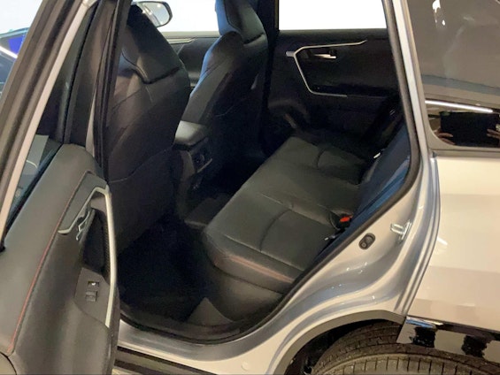 Vehicle image 8 Vehicle image 8