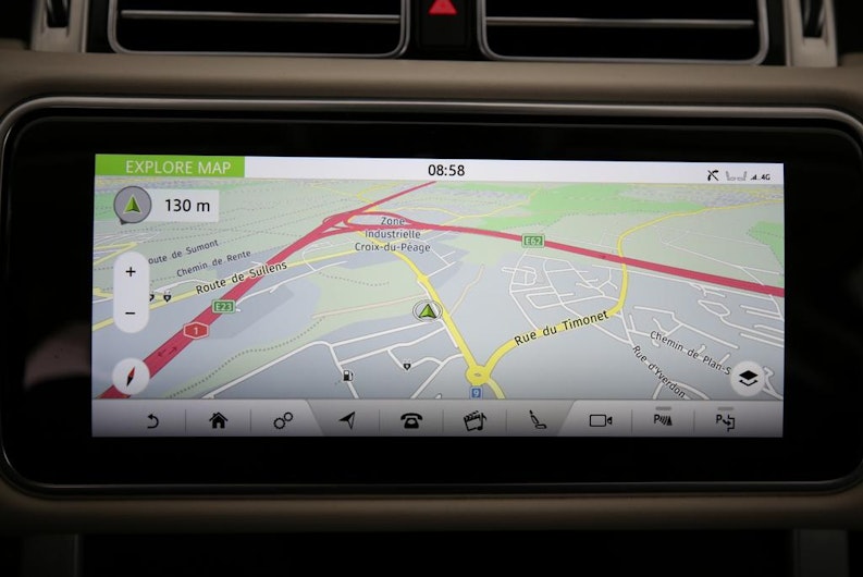 Vehicle image LAND ROVER RANGE ROVER