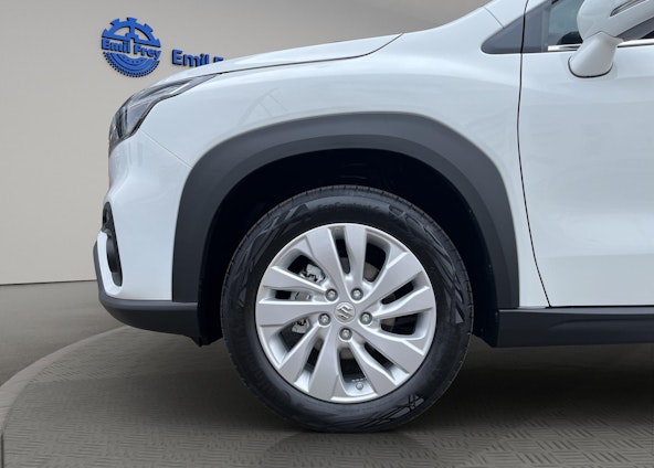 Vehicle image 9 Vehicle image 9