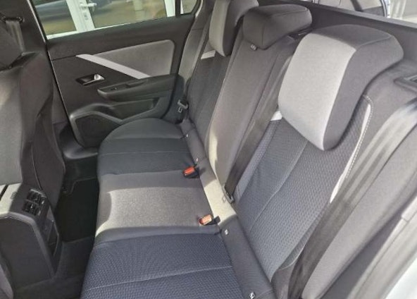 Vehicle image 11 Vehicle image 11