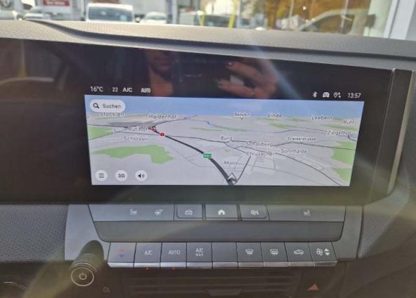 Vehicle image 8 Vehicle image 8