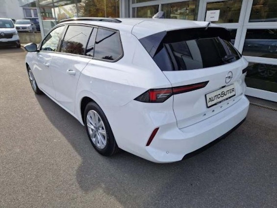 Vehicle image 3 Vehicle image 3