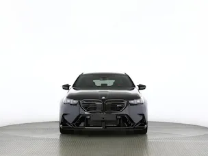BMW M5 xDrive Touring