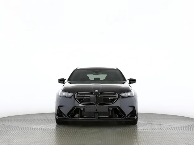 BMW M5 xDrive Touring