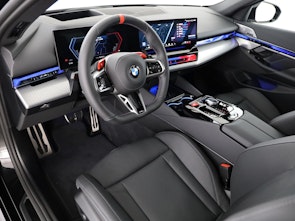 Vehicle image BMW M5 xDrive Touring