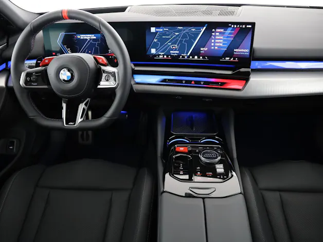 BMW M5 xDrive Touring