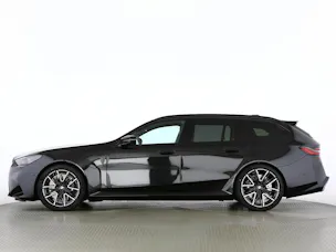 BMW M5 xDrive Touring