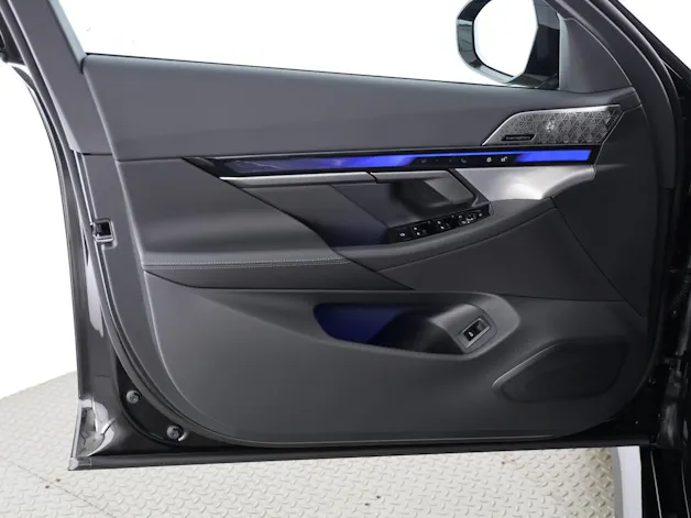 BMW M5 xDrive Touring