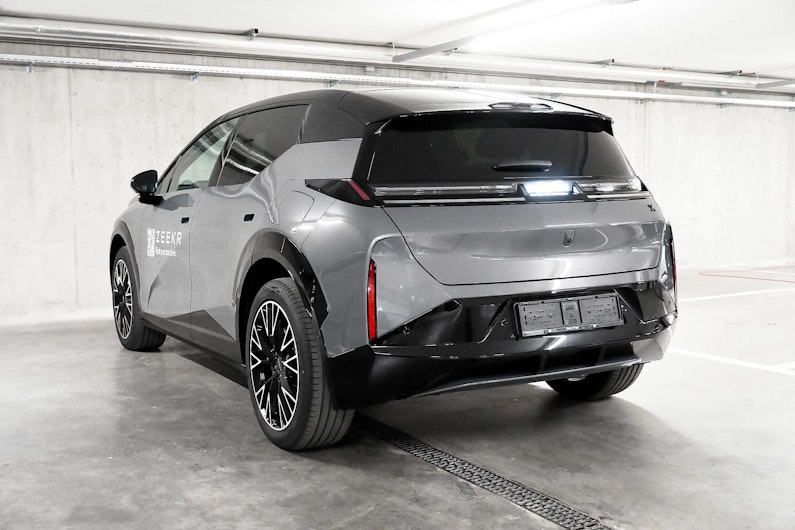 Vehicle image ZEEKR 7X