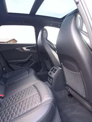 Audi RS4 Avant 2.9 V6 TFSI quattro T-Tronic
