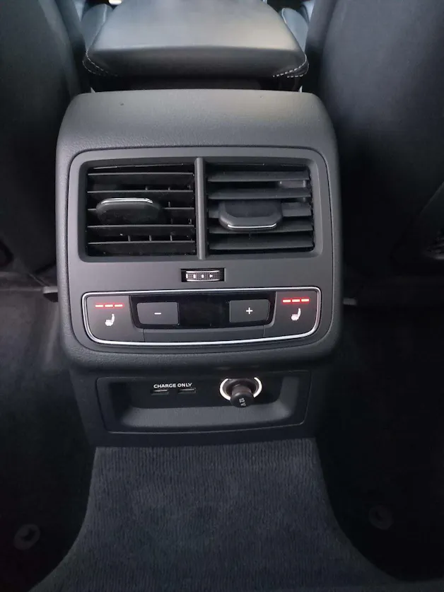 Audi RS4 Avant 2.9 V6 TFSI quattro T-Tronic