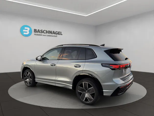 VW Tiguan 2.0 TSI DSG R-Line 4Motion