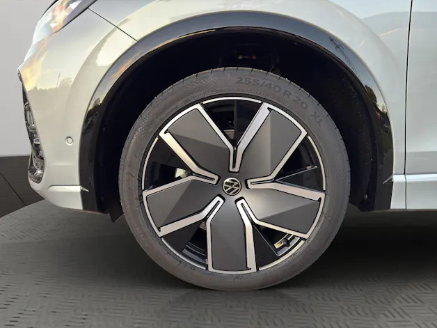 VW Tiguan 2.0 TSI DSG R-Line 4Motion