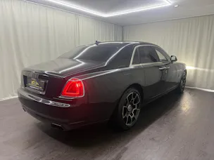 Rolls Royce ROLLS-ROYCE Ghost 6.6 V12 Black Badge