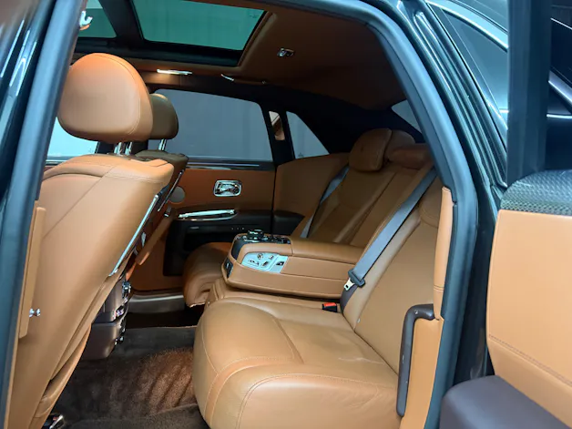 Rolls Royce ROLLS-ROYCE Ghost 6.6 V12 Black Badge