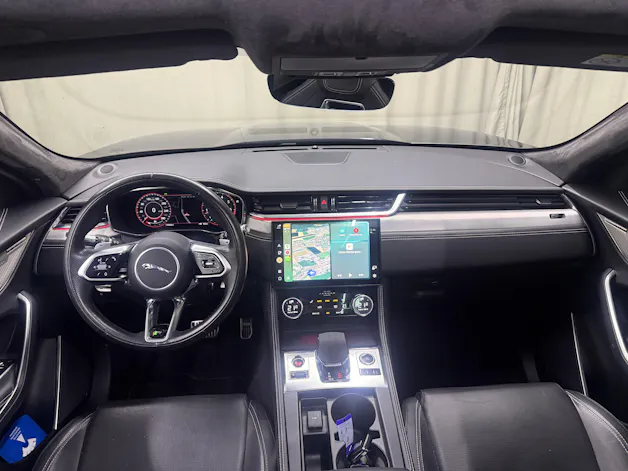 Jaguar F-Pace 3.0 P400 R-Dynamic MHEV HSE AWD