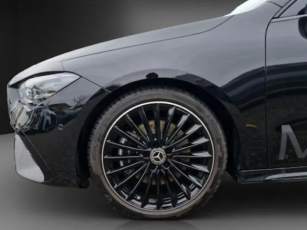 Mercedes-Benz CLA 220 d 8G-DCT