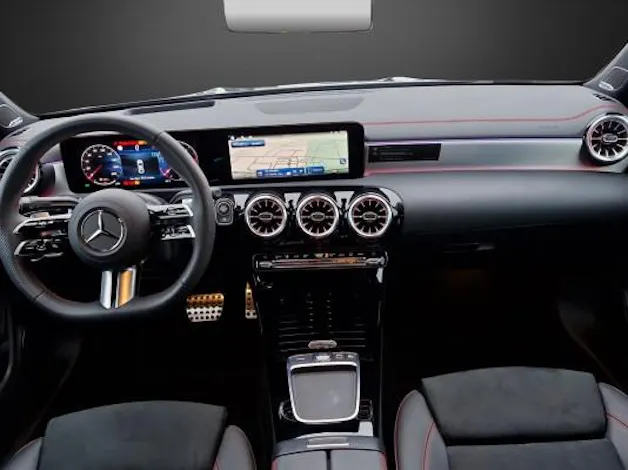 Mercedes-Benz CLA 220 d 8G-DCT