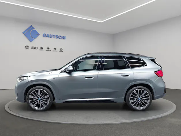 BMW iX1 xDrive 30