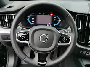 Volvo XC60 2.0 T8 TE XCENTRIC eAWD