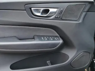 Volvo XC60 2.0 T8 TE XCENTRIC eAWD