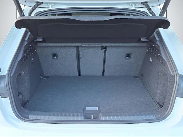 Audi A3 Sportback TFSI 110 kW S line Attraction S tronic