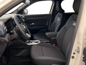 Dacia Duster 1.6 Hybrid Journey