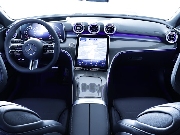 Vehicle image MERCEDES-BENZ C 220