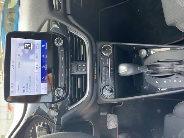Ford Fiesta 1.0 EcoB Hybrid ST-Line X