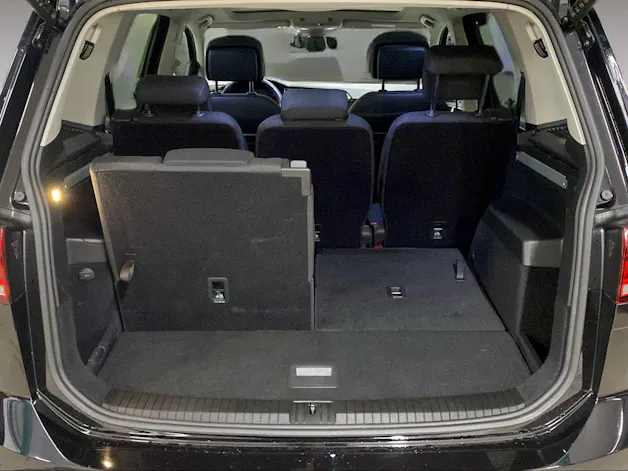 VW Touran 2.0 TDI SCR Highline DSG