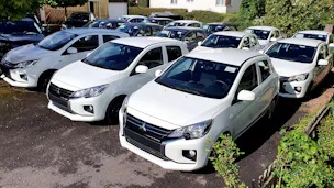 Mitsubishi Helvetia Star Automat mit Rückfahrkamera