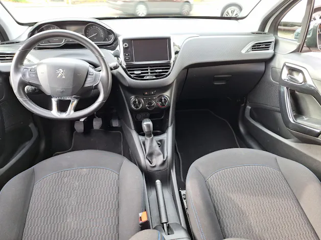Peugeot 208 1.2 PureTech Style