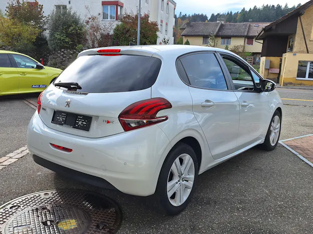 Peugeot 208 1.2 PureTech Style