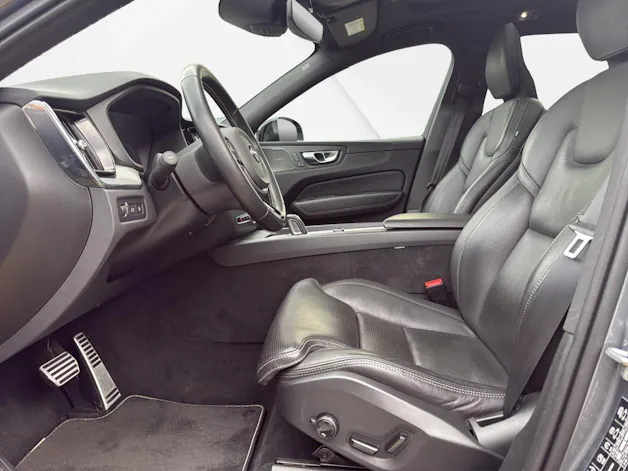 Volvo XC60 T6 eAWD R-Design Geartronic