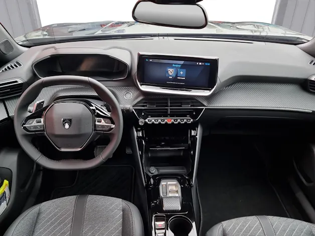 Peugeot 2008 1.2 Hybrid 145 Allure Premium