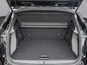 Peugeot 2008 1.2 Hybrid 145 Allure Premium