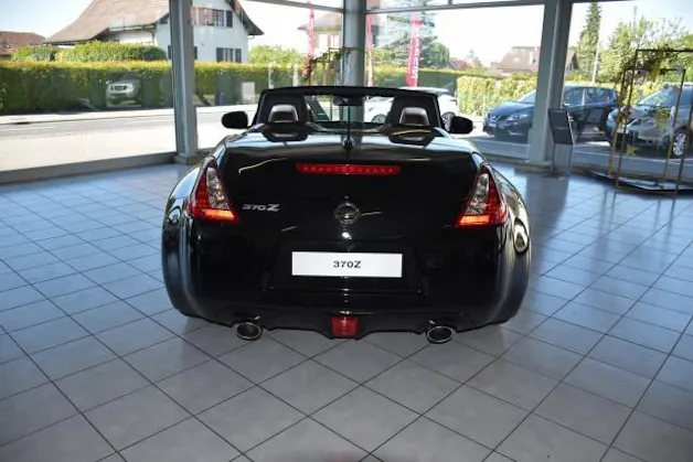 Nissan 370 Z Roadster Pack