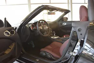 Nissan 370 Z Roadster Pack