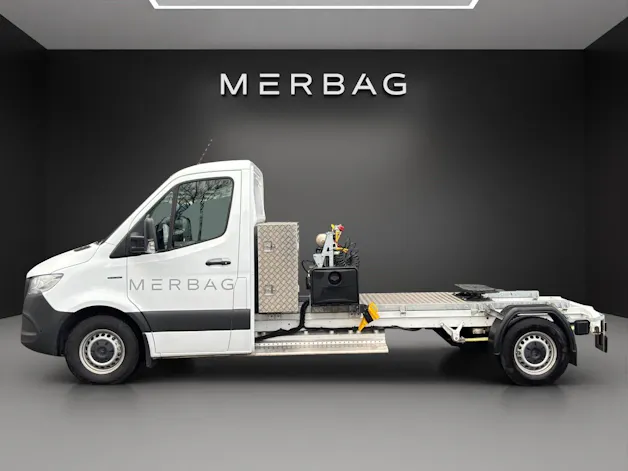 Mercedes-Benz Mercedes Benz Sattelzugmaschine Elektro Sprinter 420 PRO CH 4325mm L