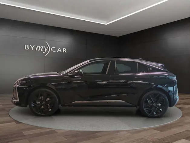 DS Automobiles AUTOMOBILES DS 4 1.2 MHEV Ligne Noire