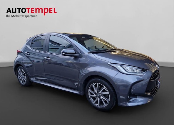 Vehicle image 3 Vehicle image 3