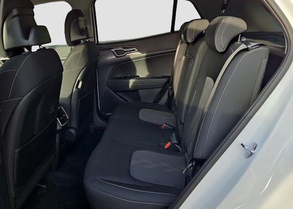 Vehicle image 7 Vehicle image 7