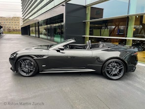 Vehicle image ASTON MARTIN DBS Superleggera Volante 5.2 V12 Bi-Turbo
