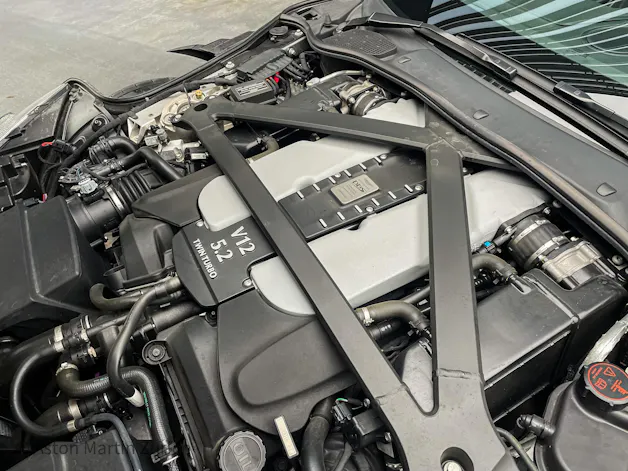Aston Martin DBS Superleggera Volante 5.2 V12 Bi-Turbo