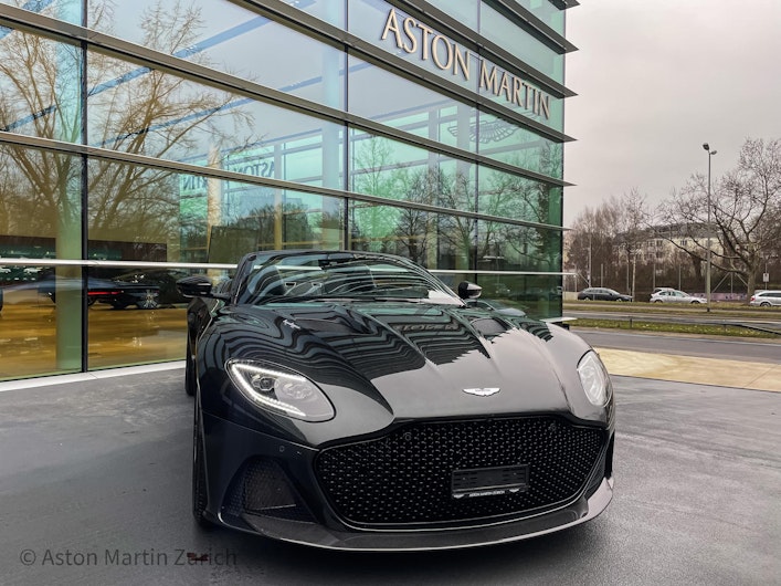 Vehicle image ASTON MARTIN DBS